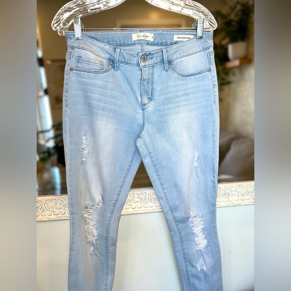 Jessica Simpson Distressed Light Wash Kiss Me Super Skinny Stretch Jeans 29 - Picture 5 of 10